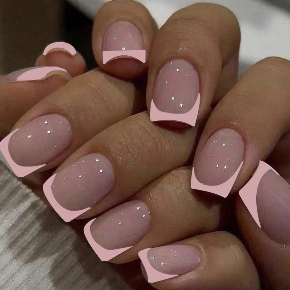 24PCS White Heart French Tip Press On Nails