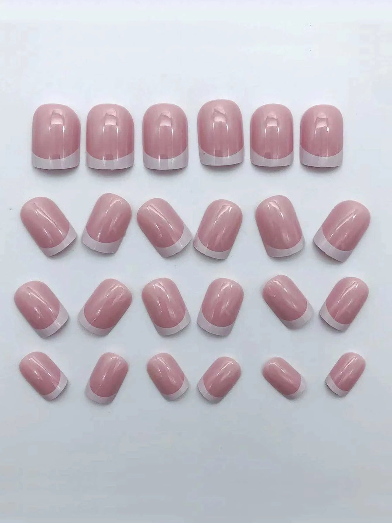 24PCS White Heart French Tip Press On Nails