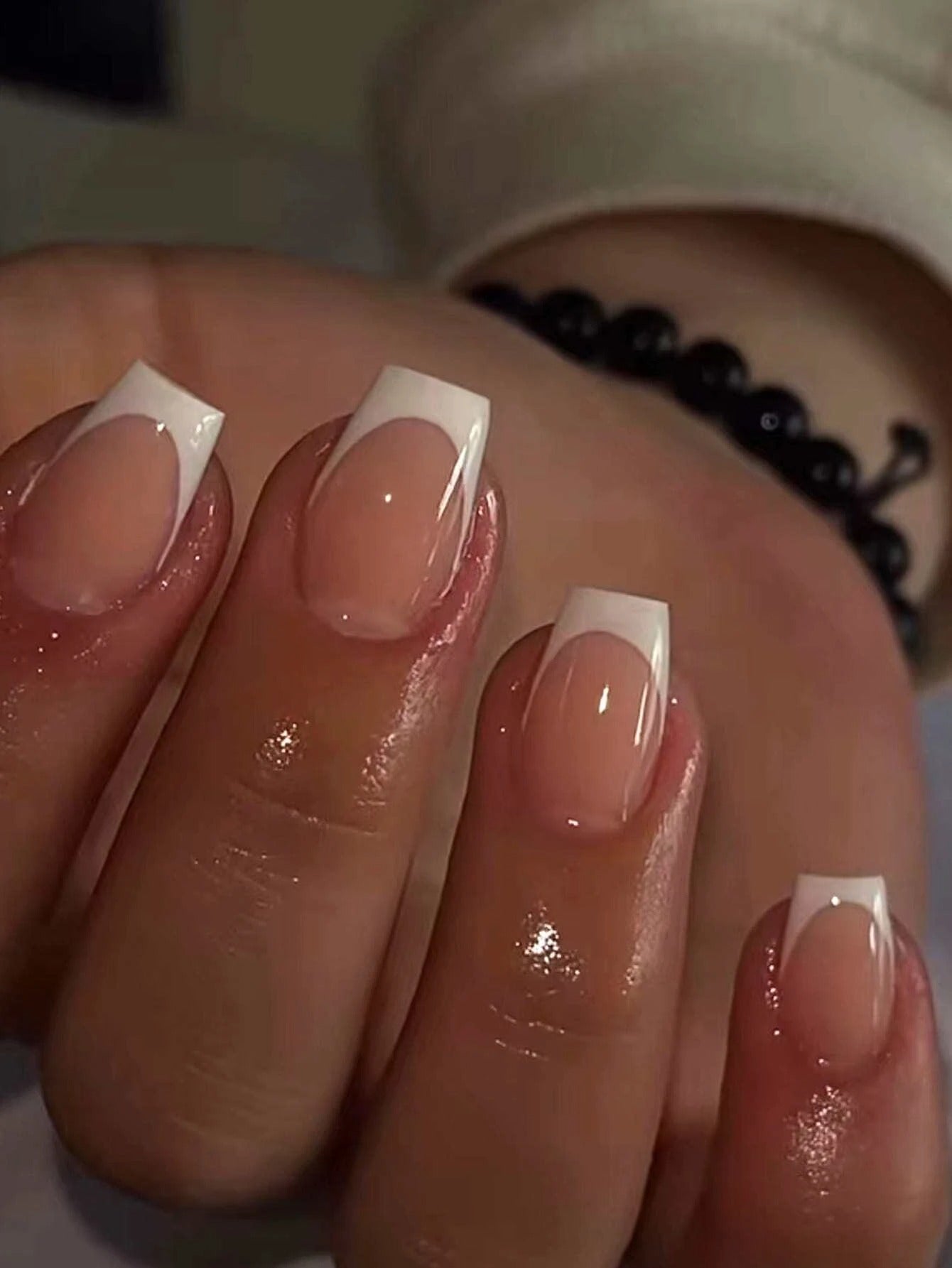 24PCS White Heart French Tip Press On Nails