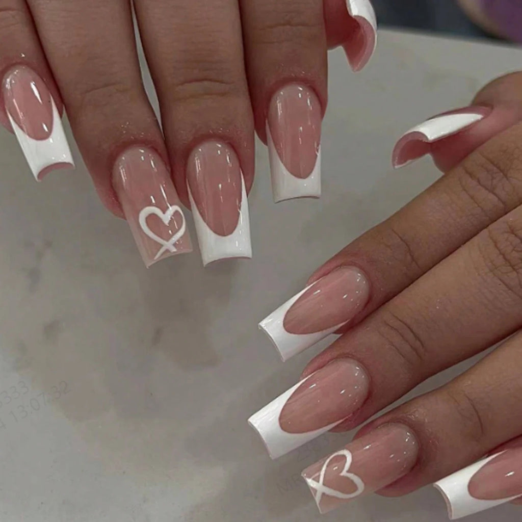 24PCS White Heart French Tip Press On Nails