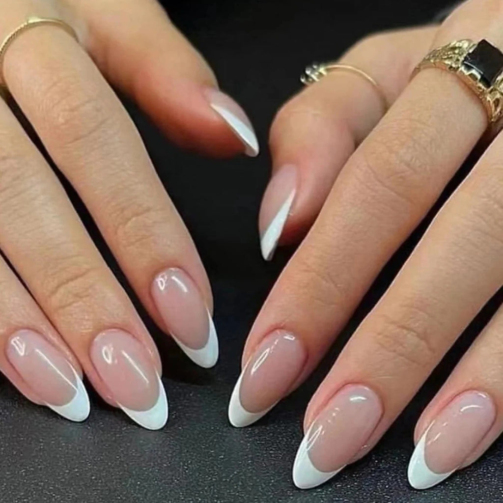 24PCS White Heart French Tip Press On Nails