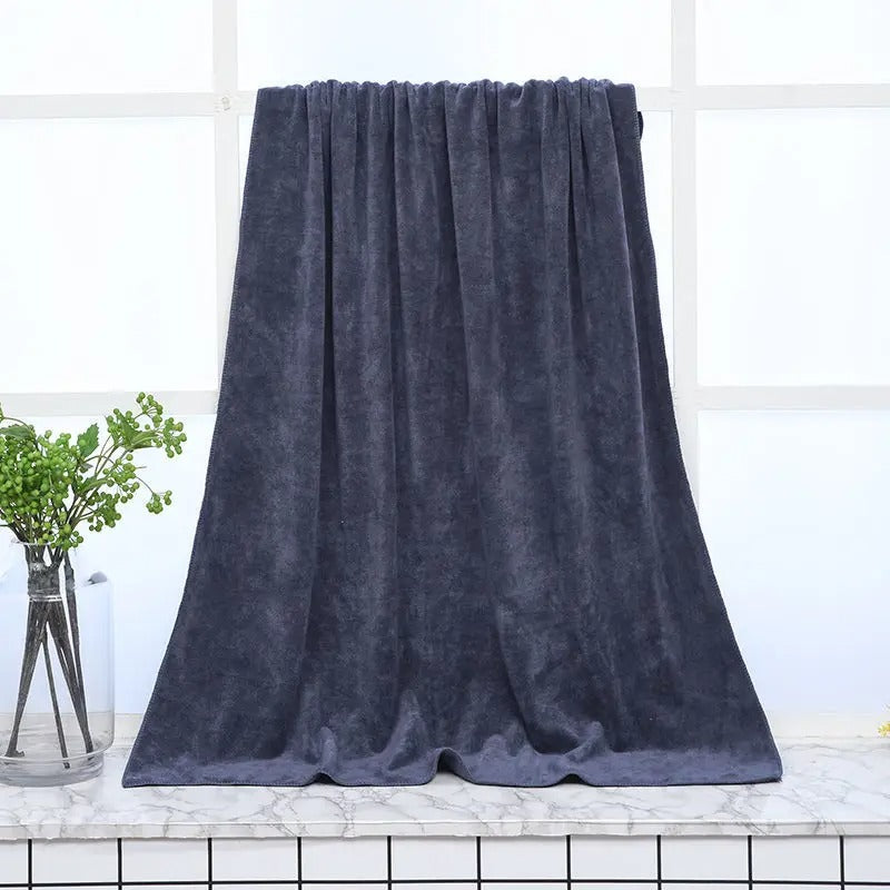 Super Large Microfiber Bath Towel – Ultra Absorbent, Quick-Dry, Soft & Multi-Purpose for Sports & Travel