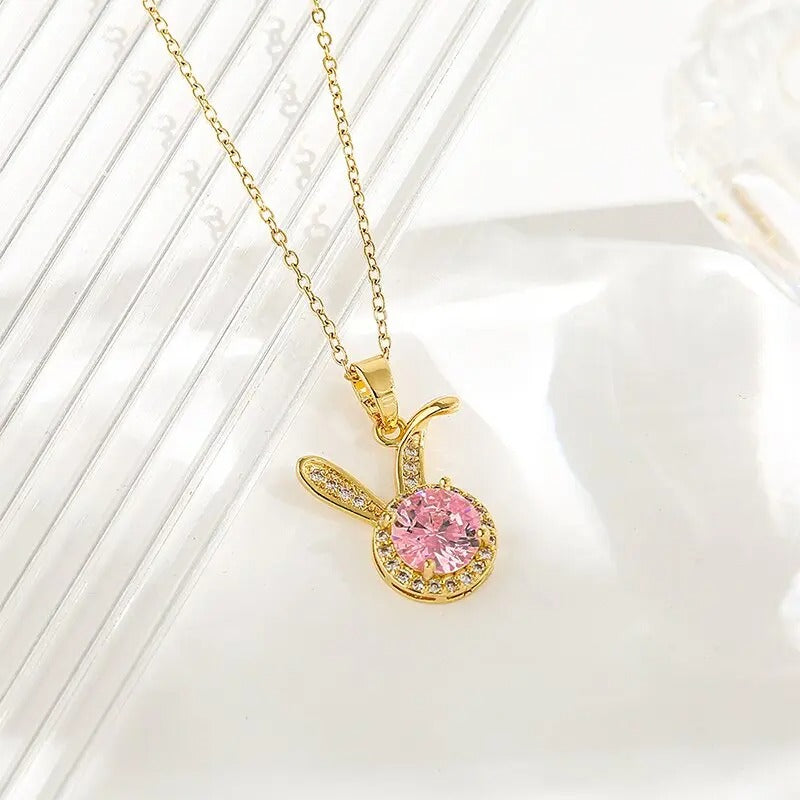 Women Pink Glass Copper Pendant Necklace – Light Luxury Jewelry