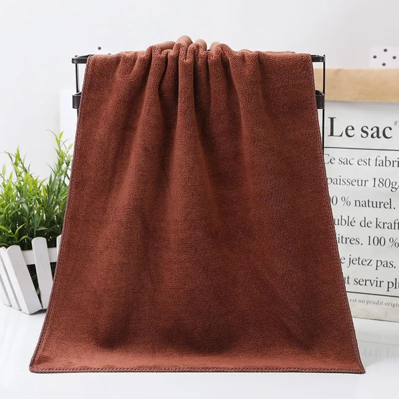 Super Large Microfiber Bath Towel – Ultra Absorbent, Quick-Dry, Soft & Multi-Purpose for Sports & Travel