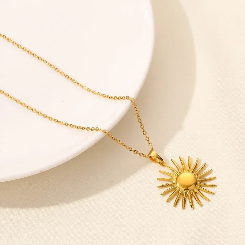 Boho Moon & Sun Stainless Steel Pendant Necklace (Gold & Silver O-Chain)