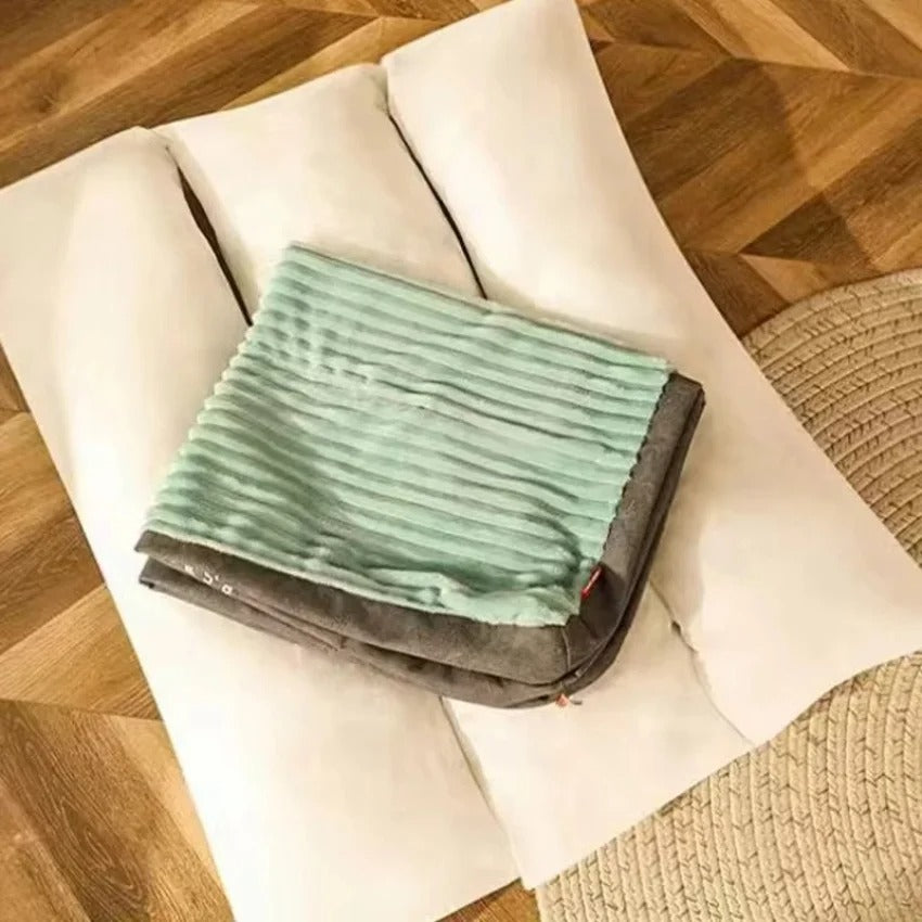 Winter Warm Corduroy Dog Bed – Soft Detachable Pet Sleeping Mat for All Dog Sizes