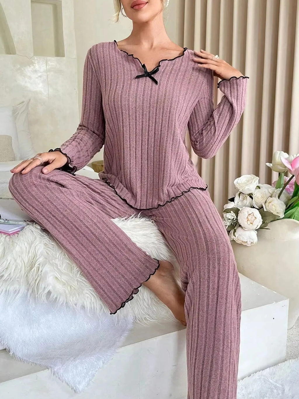 Women Ribbed Winter Pajama Set – Long Sleeve & Pants 2-Piece Loungewear