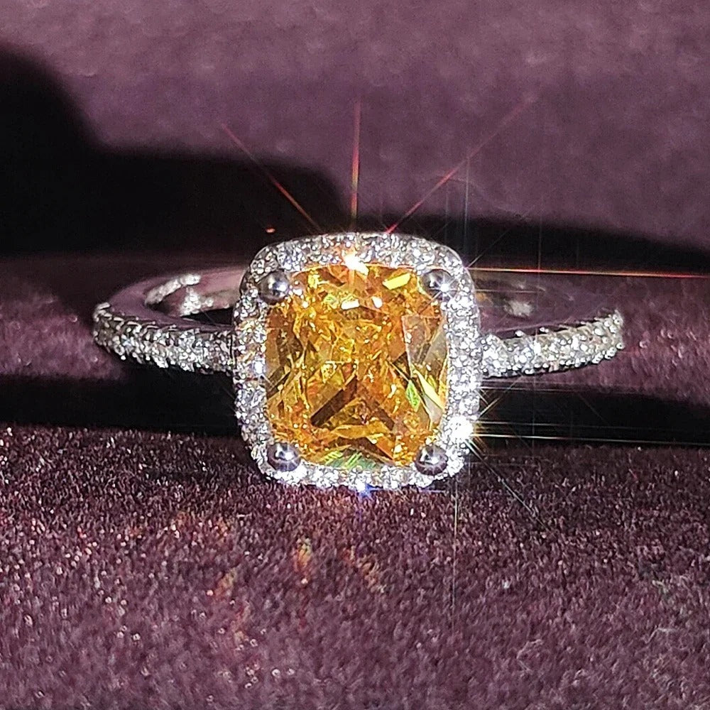 Two-Tone Solid Design Women’s Wedding & Engagement Ring (R466B)